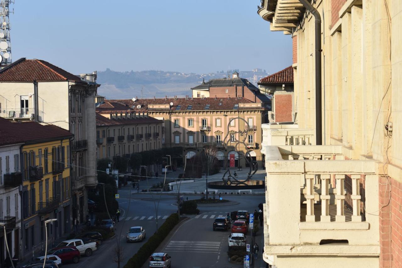 La Mascarella Apartamento Alba  Exterior foto